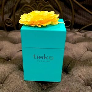Tieks box with yellow flower